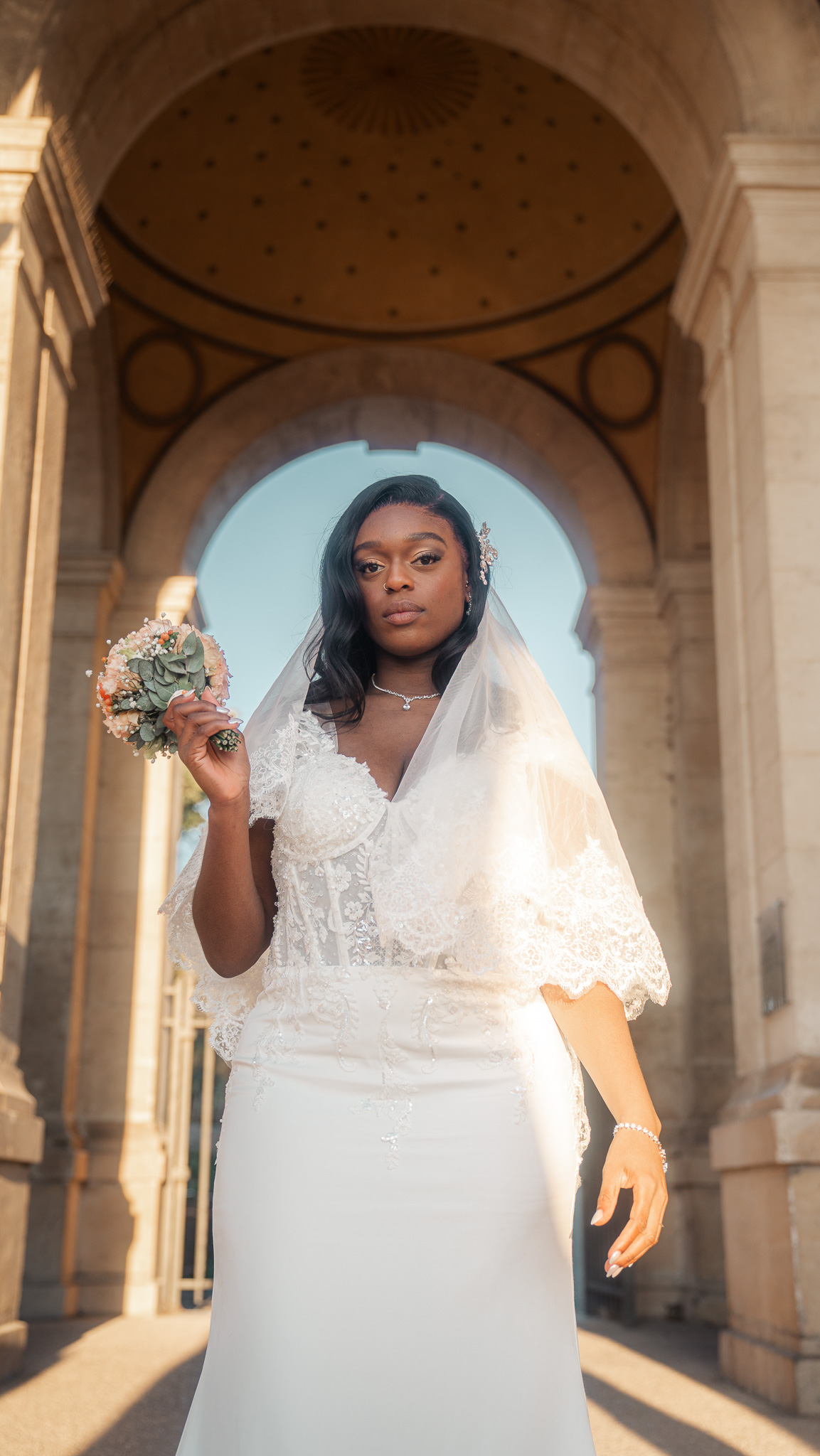 Portrait sous l'arche